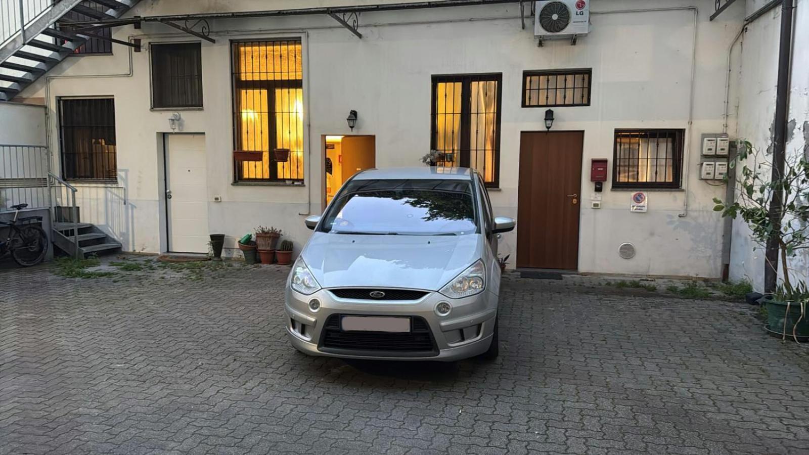 La Casa Nel Cortile-Free Parking Διαμέρισμα Μιλάνο Εξωτερικό φωτογραφία